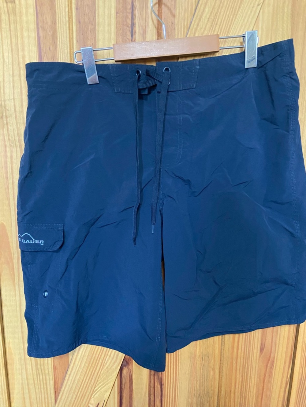 Eddie Bauer Dark Navy Blue Men's Drawstring /swim Shorts with mesh inside